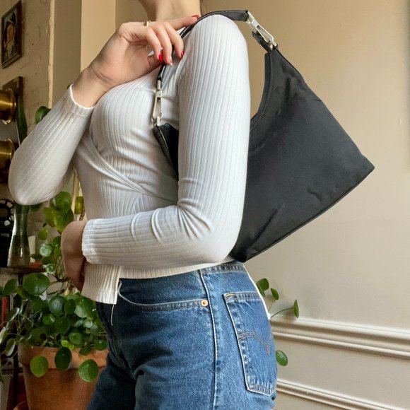 Authentic Gucci Shoulder Bag, Nylon + Leather, Vintage 90s / Y2K, Baguette Style - Picture 2 of 10